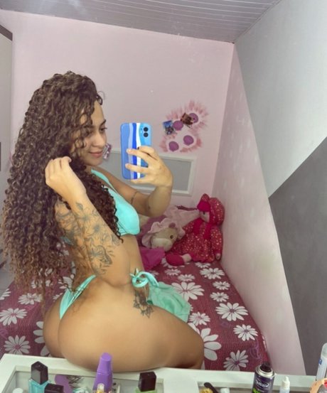 Nacktes geleaktes OnlyFans-Foto von Amanda Ribeiro