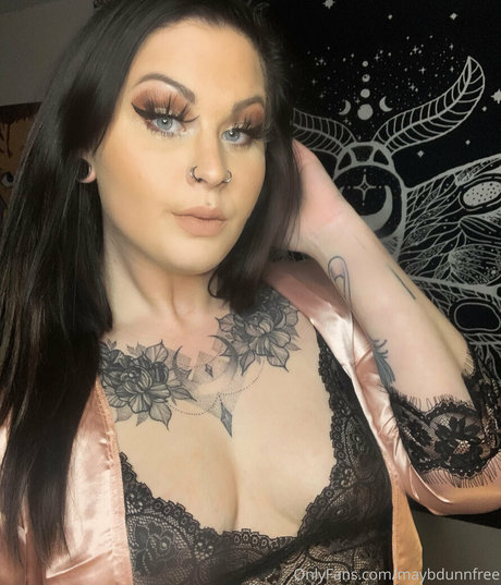 Nacktes geleaktes OnlyFans-Foto von Maybdunnfree