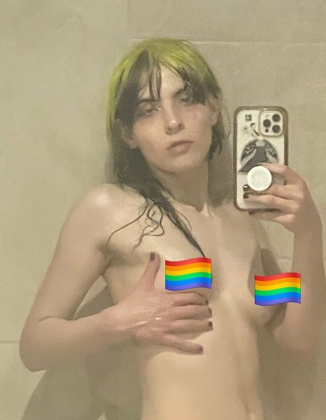 Nacktes geleaktes OnlyFans-Foto von Dorianelectra