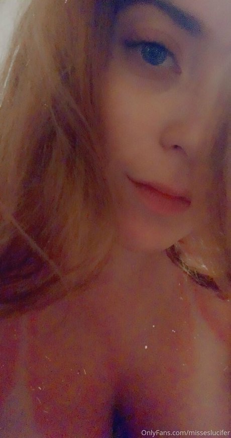 Nacktes geleaktes OnlyFans-Foto von Lucigonewild