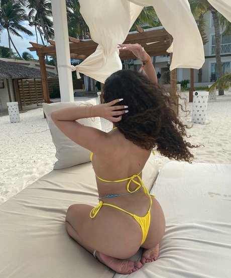 Nacktes geleaktes OnlyFans-Foto von Christina April Amaral