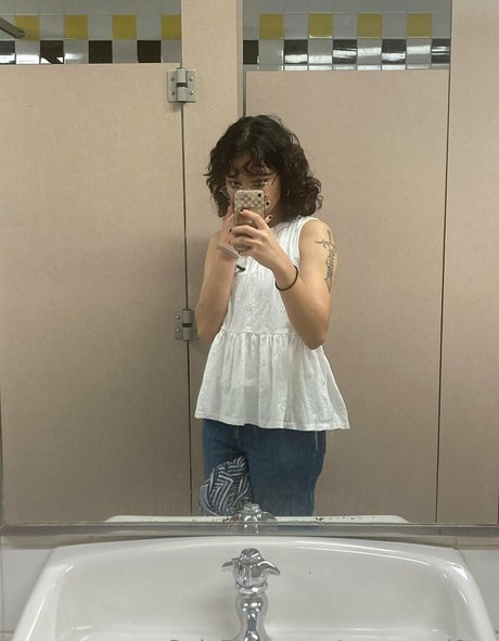 Carmennl0ve