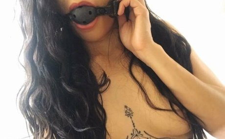Nacktes geleaktes OnlyFans-Foto von Valencialucia