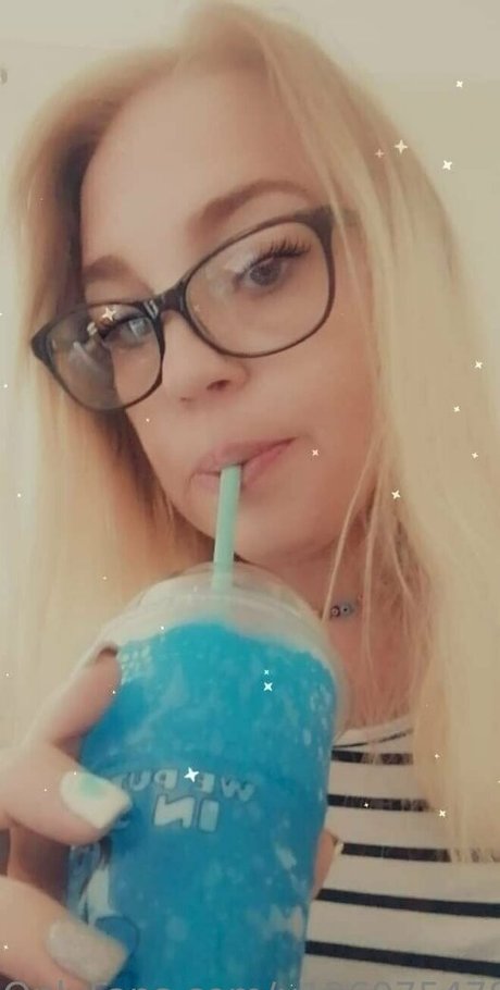 Nacktes geleaktes OnlyFans-Foto von Littleprincessxx