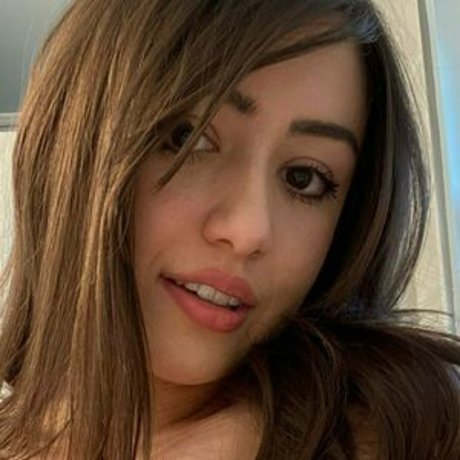 Nacktes geleaktes OnlyFans-Foto von Candiikayn