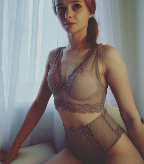 Nacktes geleaktes OnlyFans-Foto von Effys