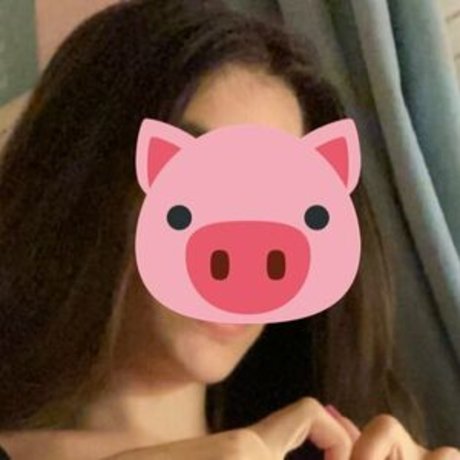 Nacktes geleaktes OnlyFans-Foto von Nadababy
