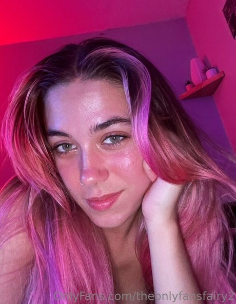 Nacktes geleaktes OnlyFans-Foto von Theonlyfansfairy2