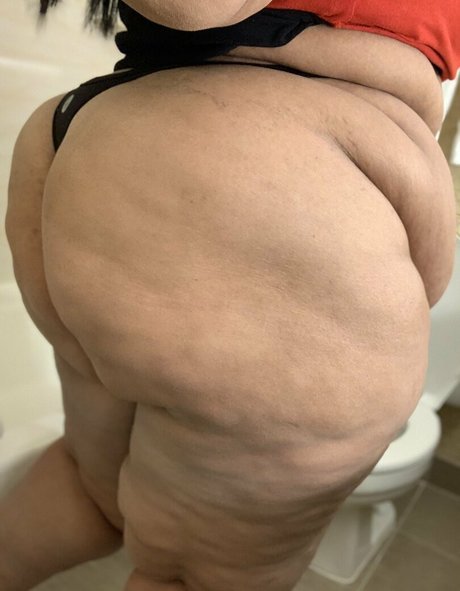 Nacktes geleaktes OnlyFans-Foto von Thiccflixx