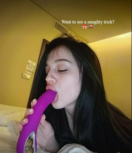 Nacktes geleaktes OnlyFans-Foto von Anniediamondfree