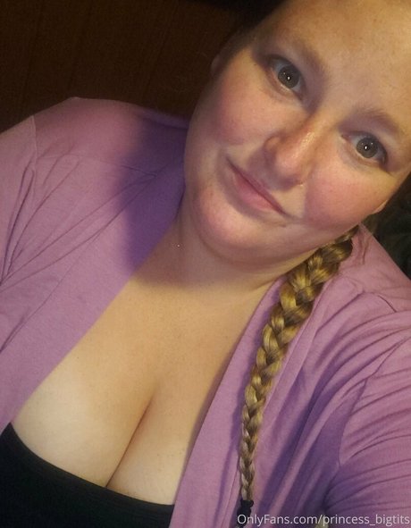 Nacktes geleaktes OnlyFans-Foto von Princessbigtits
