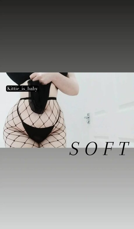 Nacktes geleaktes OnlyFans-Foto von Softkittn