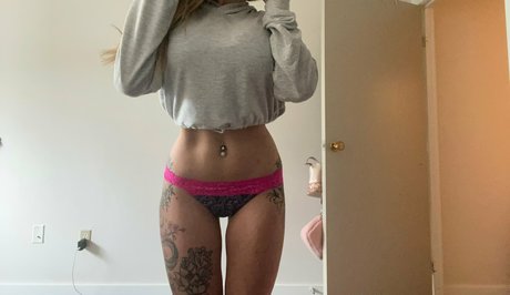 Peachykittyxx