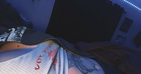 Nacktes geleaktes OnlyFans-Foto von Tattycheeks