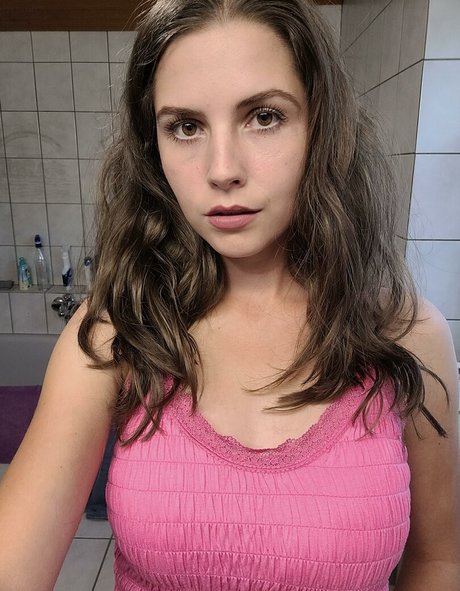 Trickyalice6
