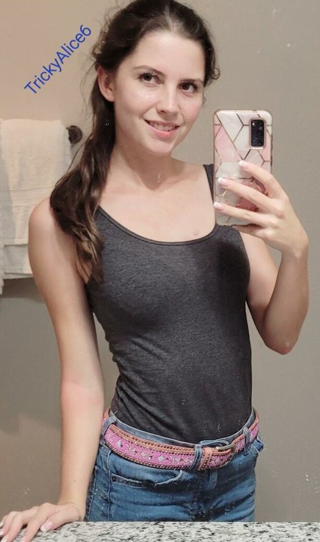 Nacktes geleaktes OnlyFans-Foto von Trickyalice6