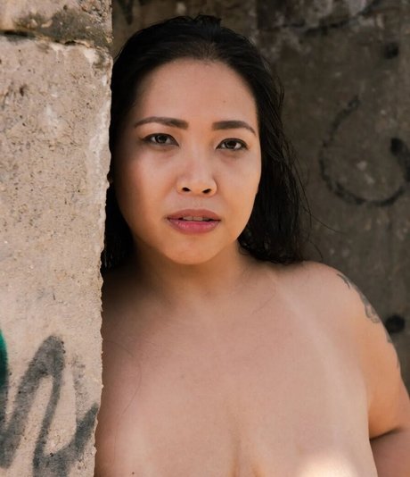 Nacktes geleaktes OnlyFans-Foto von Alicia Rogue