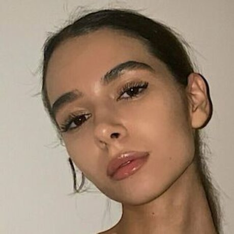 Nacktes geleaktes OnlyFans-Foto von Sweet Kayley