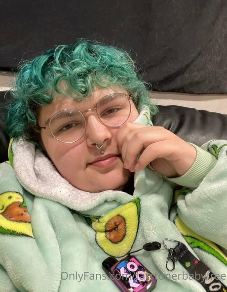Nacktes geleaktes OnlyFans-Foto von Fatstonerbaby