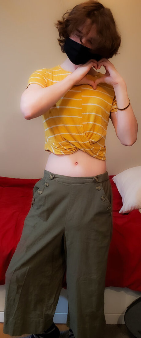 Nacktes geleaktes OnlyFans-Foto von Whimsy Waffle