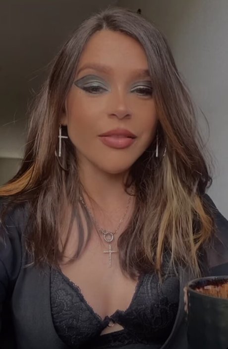 Nacktes geleaktes OnlyFans-Foto von Thiessa Thiessita