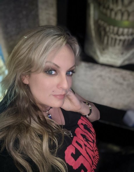 Nacktes geleaktes OnlyFans-Foto von Stormydaniels