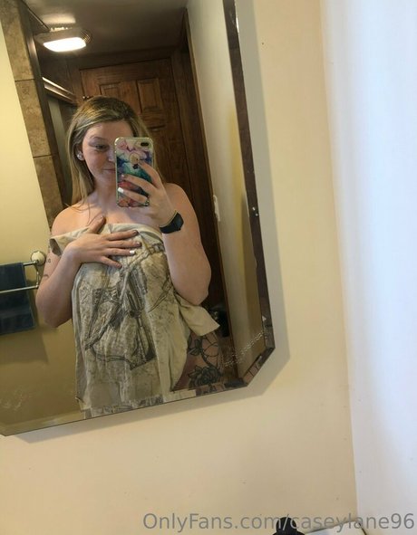Nacktes geleaktes OnlyFans-Foto von Caseylane96