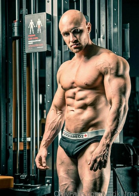 Nacktes geleaktes OnlyFans-Foto von Yarik1free