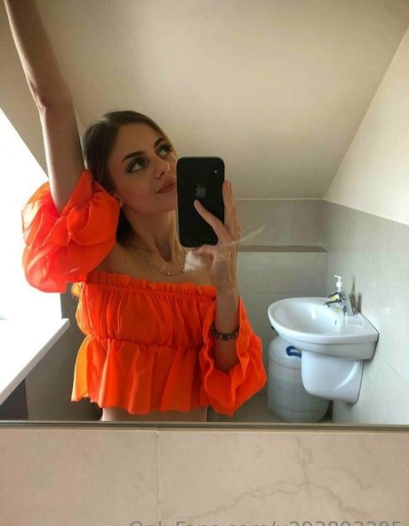 Nacktes geleaktes OnlyFans-Foto von Viktoriared