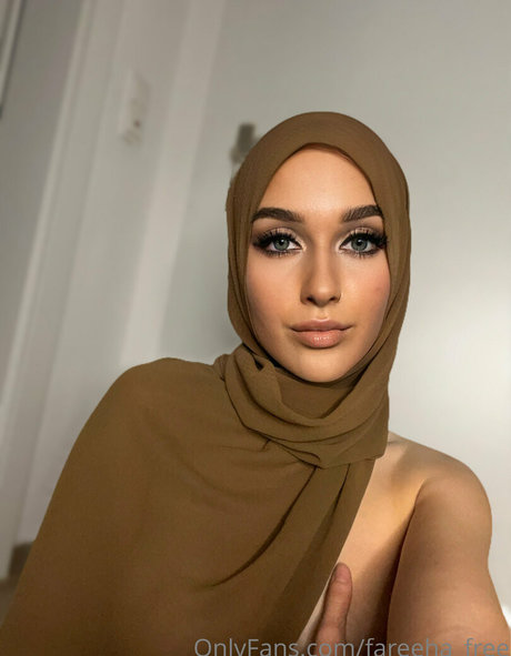 Nacktes geleaktes OnlyFans-Foto von Fareehafree