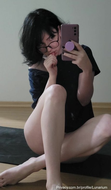 Nacktes geleaktes OnlyFans-Foto von Lunariummm