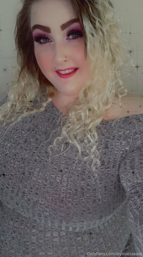 Nacktes geleaktes OnlyFans-Foto von Ivyisfree