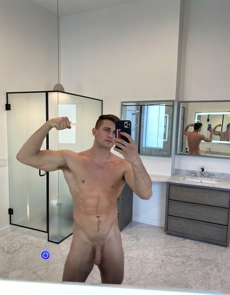 Nacktes geleaktes OnlyFans-Foto von Kaydengodly