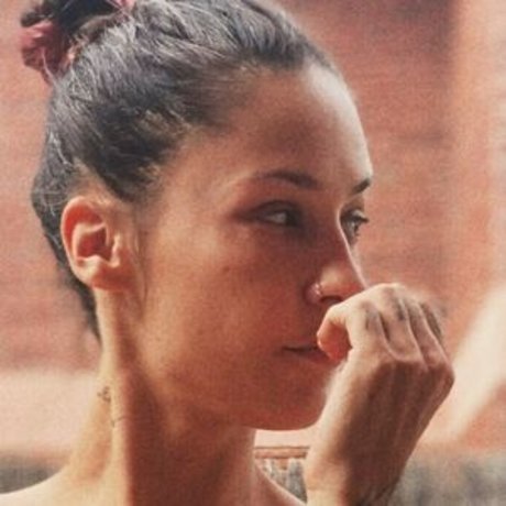 Maria Phlores