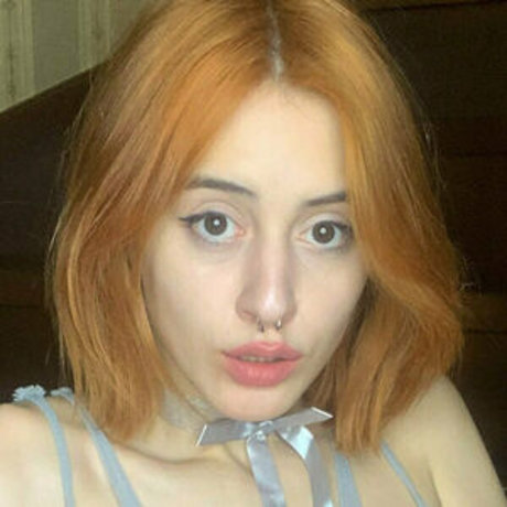Nacktes geleaktes OnlyFans-Foto von Elfafloriafree