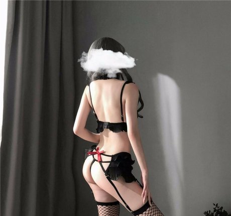 Nacktes geleaktes OnlyFans-Foto von Nikimeow