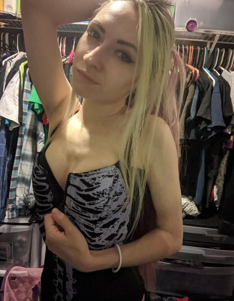Leenamouz