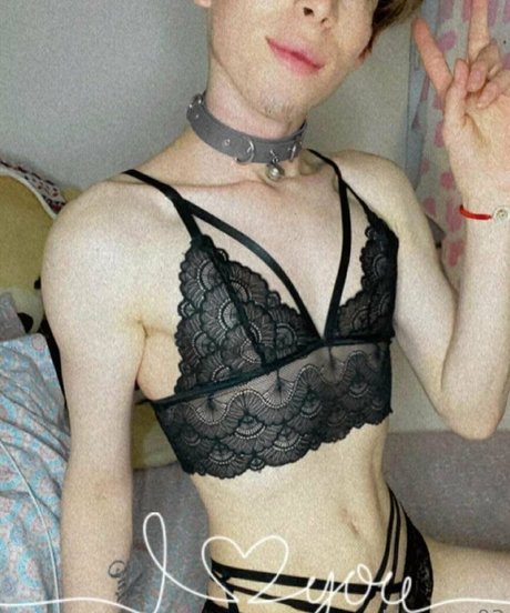 Nacktes geleaktes OnlyFans-Foto von Babyytwink03