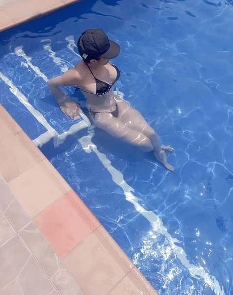 Vivi Becerra