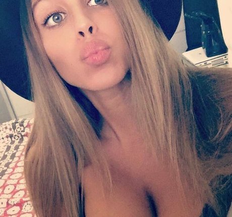 Tami Bar