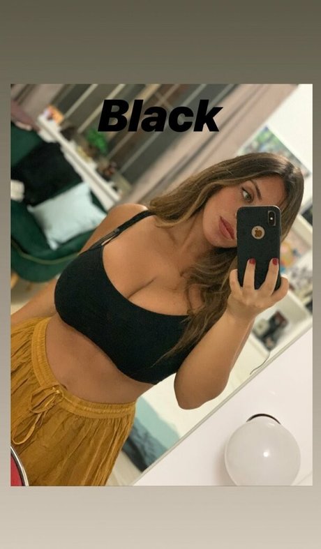 Nacktes geleaktes OnlyFans-Foto von Tami Bar