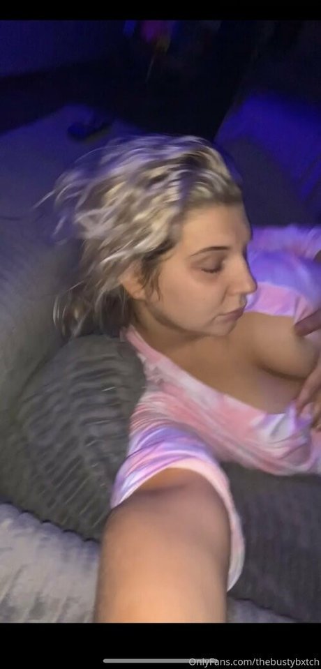 Thebustybxtch