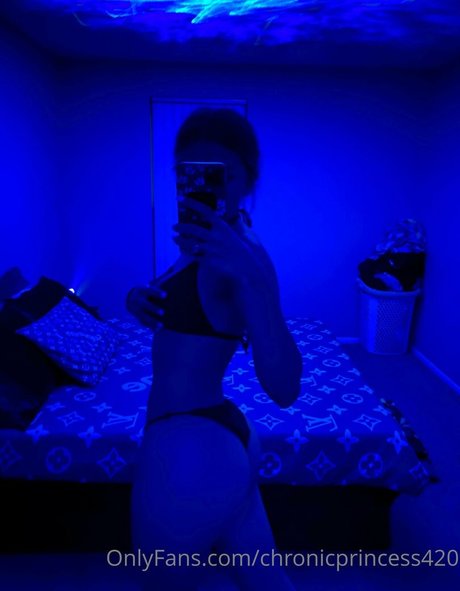 Nacktes geleaktes OnlyFans-Foto von Chronicprincess420