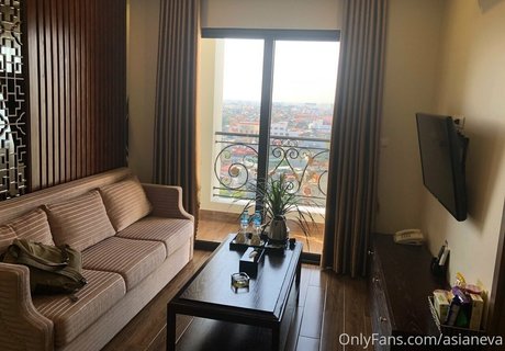 Nacktes geleaktes OnlyFans-Foto von Asianeva