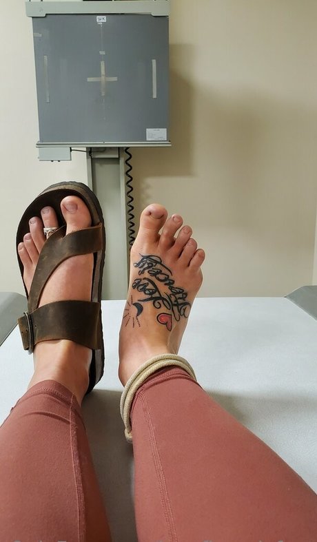 Nacktes geleaktes OnlyFans-Foto von Lovefiercelyfeet