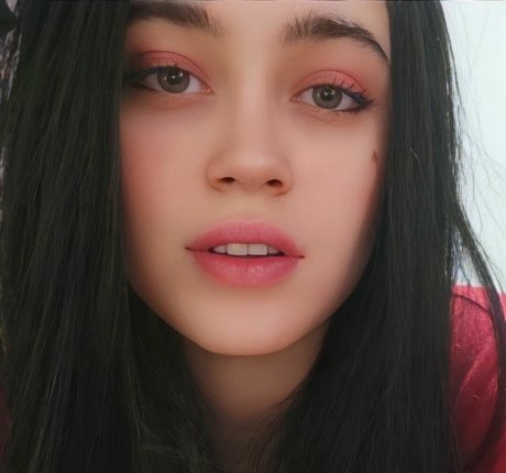Nacktes geleaktes OnlyFans-Foto von Nina Asmr