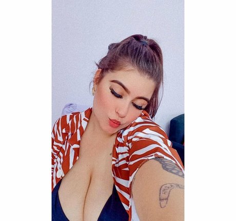 Cyntia K