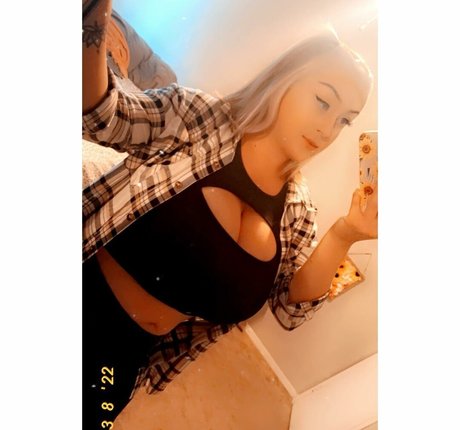 Destinee C