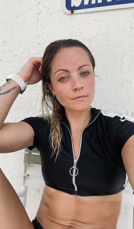 Nacktes geleaktes OnlyFans-Foto von Fitgirlsonly