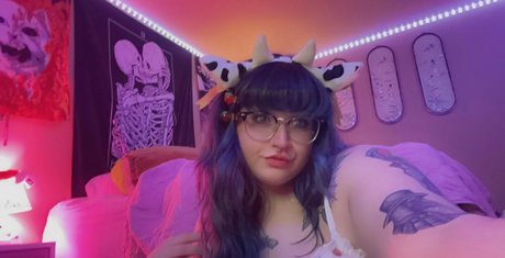 Nacktes geleaktes OnlyFans-Foto von Cowlil